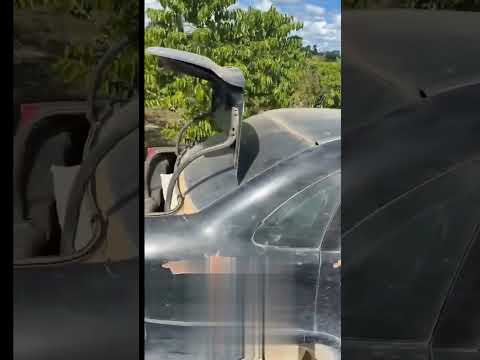 Suspeitos fogem e abandonam carro com carga de café em Jaguaré