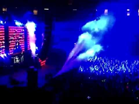 Sebastian Ingrosso and Alesso @Penn State - Antidote