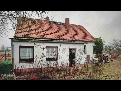 Das verlassene Haus der verstorbenen Frau (2024)