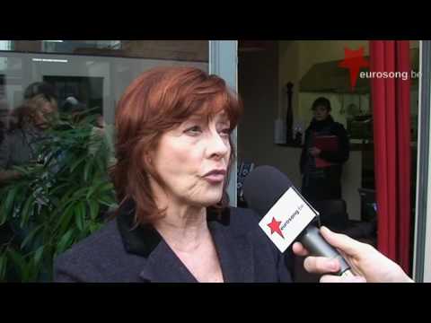Interview Liliane Saint-Pierre (voorstelling Rozen of Distels voor Sandra).mpg