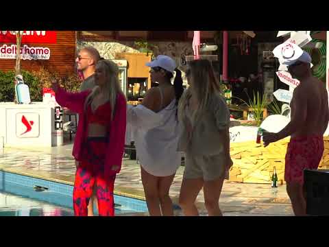 Schiuma party/ Banorët këndojnë dhe kërcejnë - Big Brother Vip 2