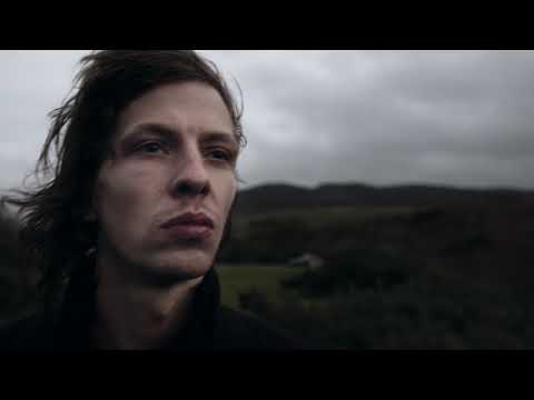 Max Prosa über Reisen und Irland