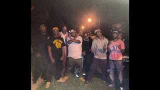 trap jumping like a kangaroo