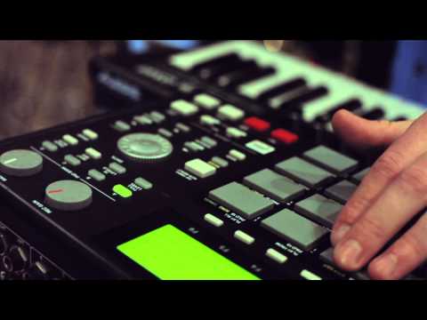 Beatnik Sessions - Debian Blak - Hawks & Spies featuring Neo Joshua