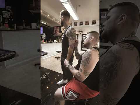 Tattoositzung Eskalliert