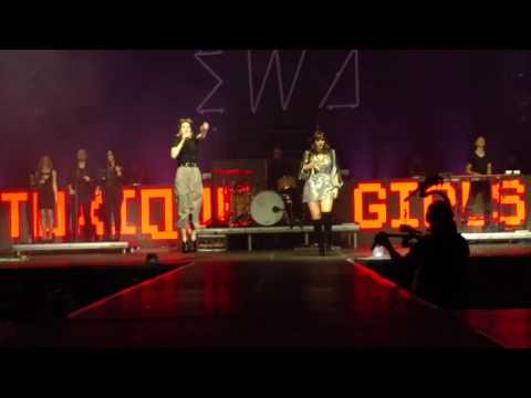 Ewa Farna - Toxique Girls - Forum Karlin