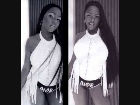 Lil' Kim - Cop That Shit Freestyle (feat. Money Cash)