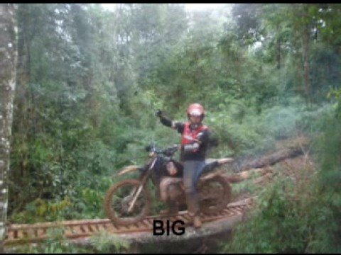 Pé do Galo Moto Trilha