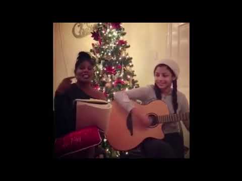 Doris Pearson & Her Niece - Christmas Time Is Here (Live Acoustic 2018 - Five Star - 5 Star) HD