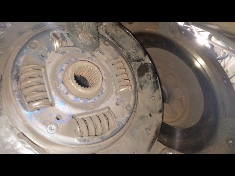 Isuzu #4JA1 Clutch Disc Replacement