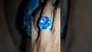 Download lagu Berubah warna batu kecubung warna asli ungu kena sinar berubah biru mp3