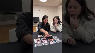 Video de Juego de cartas Sospechosos Inusuales