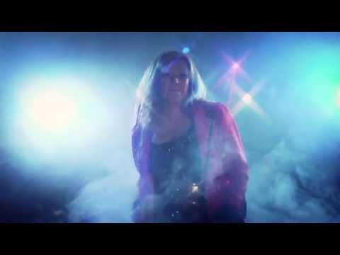 Susann Sonntag – Let's Dance (Official Music Video)