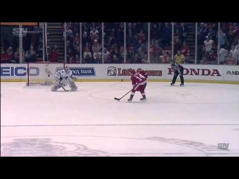 Riemer, Bozak & Santorelli Win The ShootOut for the Leafs - Dec 10th 2014 (HD)