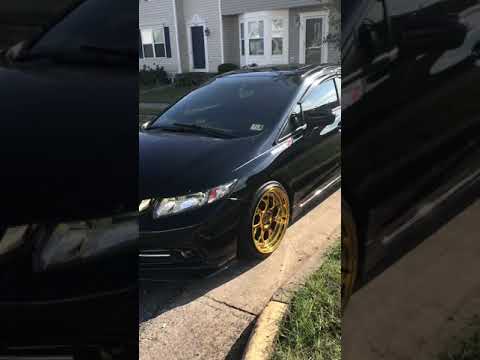 Honda Civic custom skunk 2 wheels 9.5 front & 10.5 rear 😍
