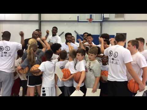 download lagu mp3 mp4 Si Basketball Camp, download lagu Si Basketball Camp gratis, unduh video klip Si Basketball Camp