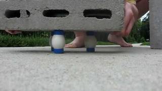 Can an Egg support a Cinder Block?