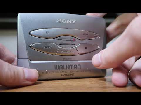 Sony WM-EX570 Walkman Cassette Player image 9