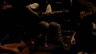 Winter Never Stops - Deerhunter