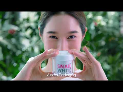 สิ่งที่จะดื่มที่จะเพิ่มสมาชิก สีแดงที่มีความอ่อนแอ