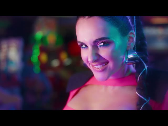 Tvoa Mama von Anna Trincer ((jetzt ansehen))
