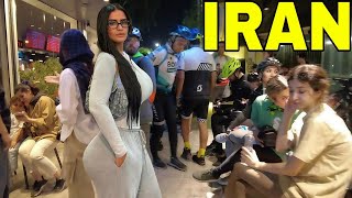 Luxury Life in IRAN 🇮🇷 What is the real life inside iran!!Night Walk in wealthiest neighborhood