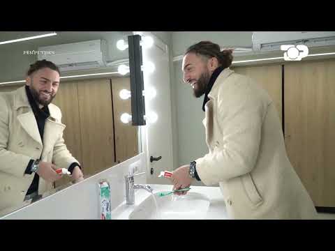 Uaa! Se prisnim këtë veprim nga Viktori në grim – Për’puthen prapaskena