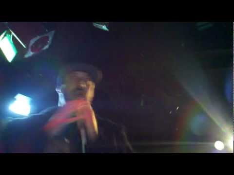B-REAL "DONT YOU DARE LAUGH" FT YOUNG DE @ THE VIPER ROOM 2/21/12