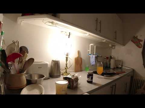 MongoTV_4951 - Min Natmad - RUGBRØD Med HONNING og SYLTETØJ