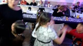 Bailando en la falla