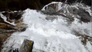 preview picture of video 'La cascata del fiume Toce'