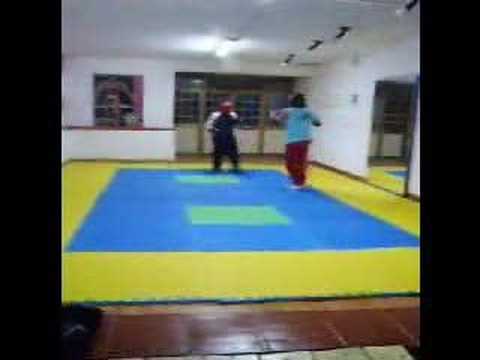 Fight Club Pompei - Allenamento con Gerardo