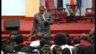 Shake that viper off-Pastor Alph Lukau.avi