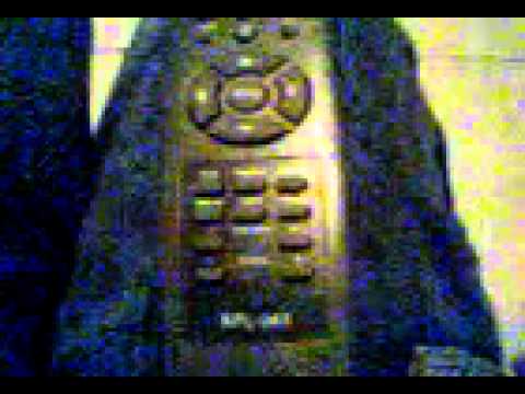 Mágica do Controle tirando e colocando a pilha