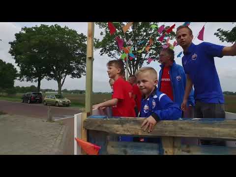 Roda Boys JO10-1 op de platte kar