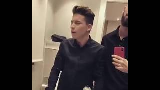 Raoul y Álvaro Vázquez cantando Every Breath you take de OT