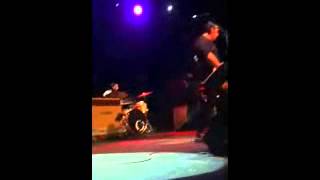 Ese viejo Rock & Roll  Revolver Enjoy Bcn )