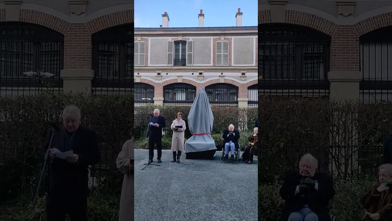 Пушкин в Париже