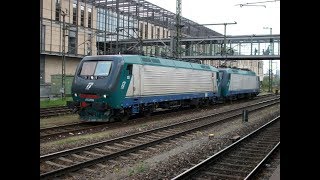 preview picture of video 'FS 412 010 (E-Lok der Ferrovie dello Stato Italiane) - Regensburg'