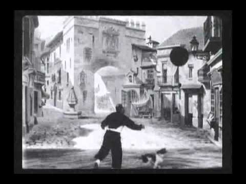 Clown, Dog and Balloon (1905) by Alice Guy