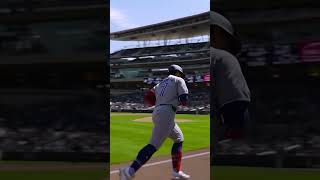 Kazuma Okamoto hits a 453-foot rocket ????