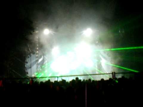 Electrocity 2010  - Sander van Doorn b2b Marco V