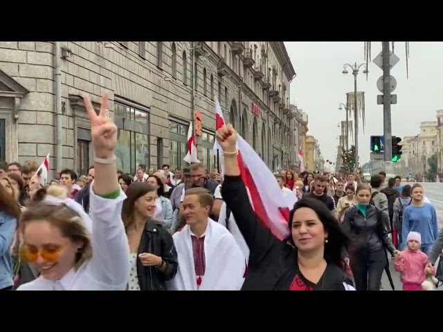 Tens of thousands in Belarus protests demand Lukashenko’s resignation