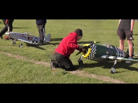 1/5 SCALE P-51D MUSTANG & 1/5 SCALE P-47 THUNDERBOLT RC WW2 FIGHTERS DISPLAY - IWM  DUXFORD - 2022
