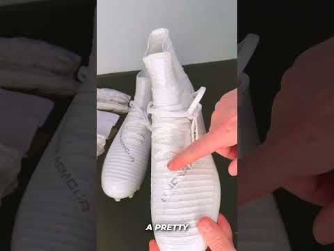 UA Highlight 2.0 Football Cleats