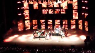 Who Can It Be Now? - Colin Hay, Blaise Garza, Bare Naked Ladies