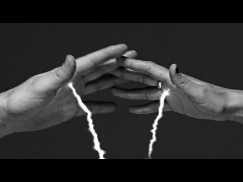 Video thumbnail for Lasciami leccare l’adrenalina