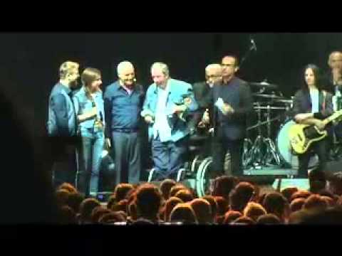 Buon compleanno Francesco Nuti, la figlia Ginevra gli dedica "Sarà per te"