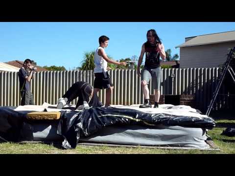 ICWS Halloween Hell 2010 - MC Cruel Vs Tazer (Aston Crude)