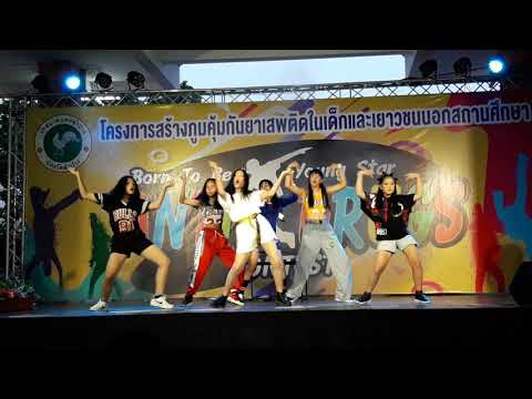 [(G)-idle]• uh oh cover by bsbz Milky way